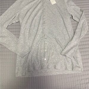 Abercrombie & Fitch Light Gray Ribbed Button-Front Top